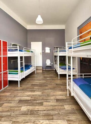 Hostel One Home Dorm